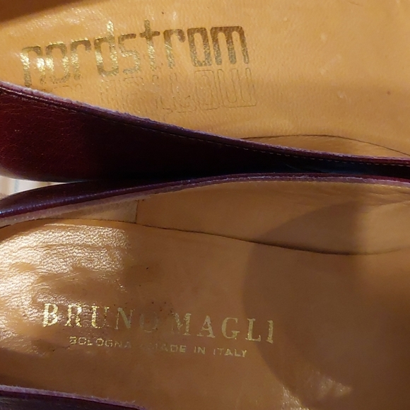 Shoes - Picture 7 of 11